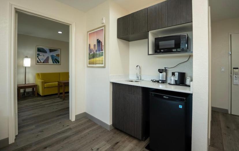 Best Western Houston Iah Intercontinental Airport Inn ハンブル エクステリア 写真